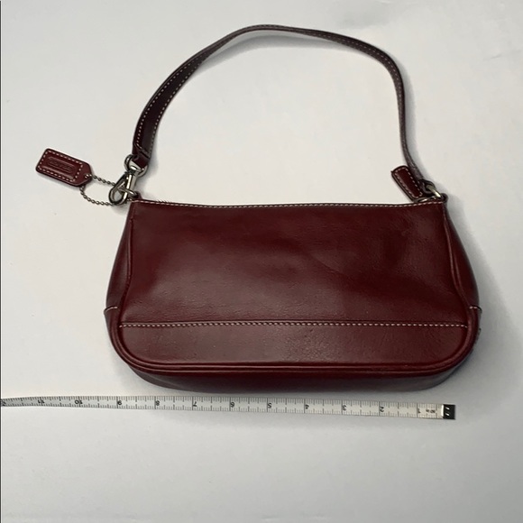 Coach Handbags - Vintage coach bag